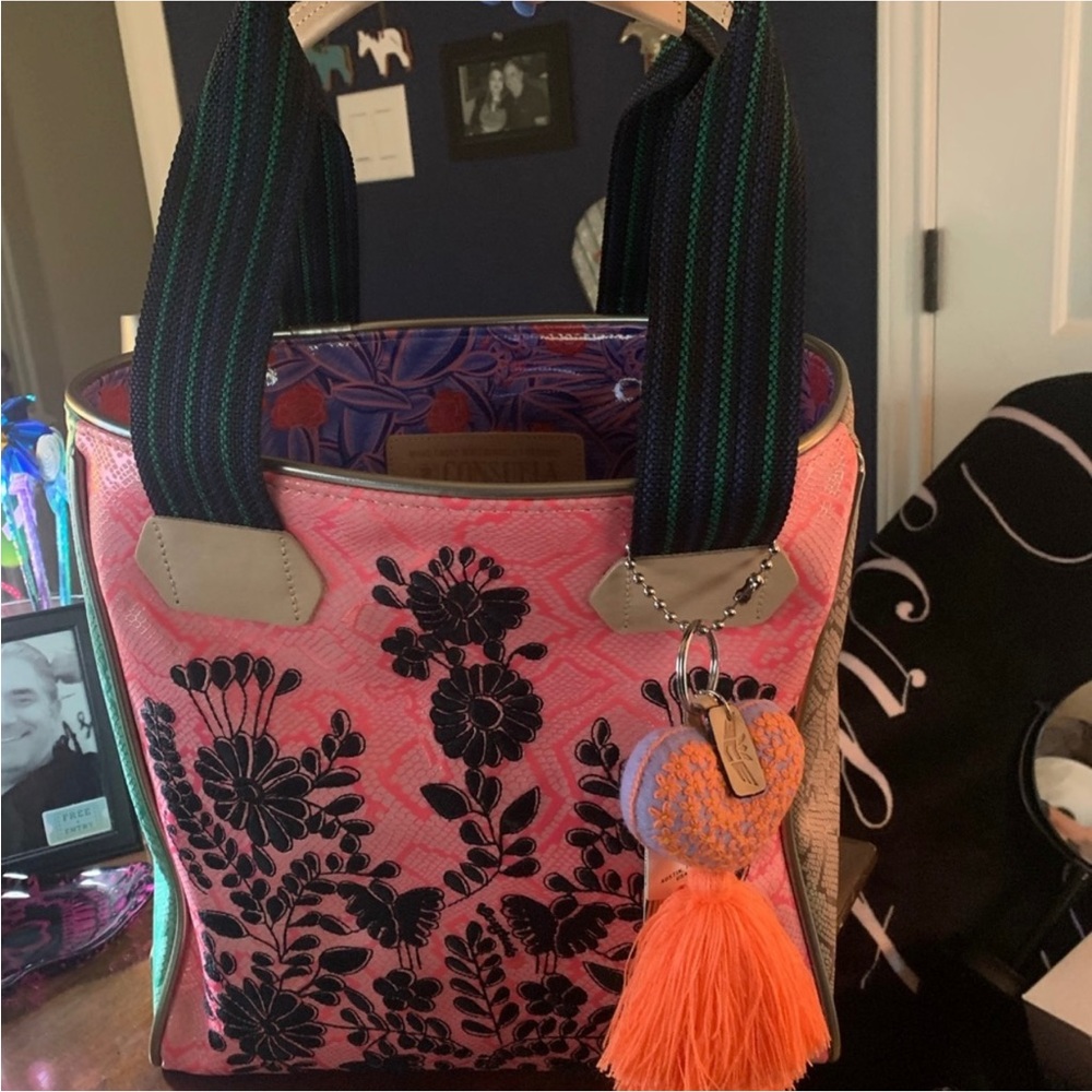 BNWT! Consuela Bag with key charm! ♥️